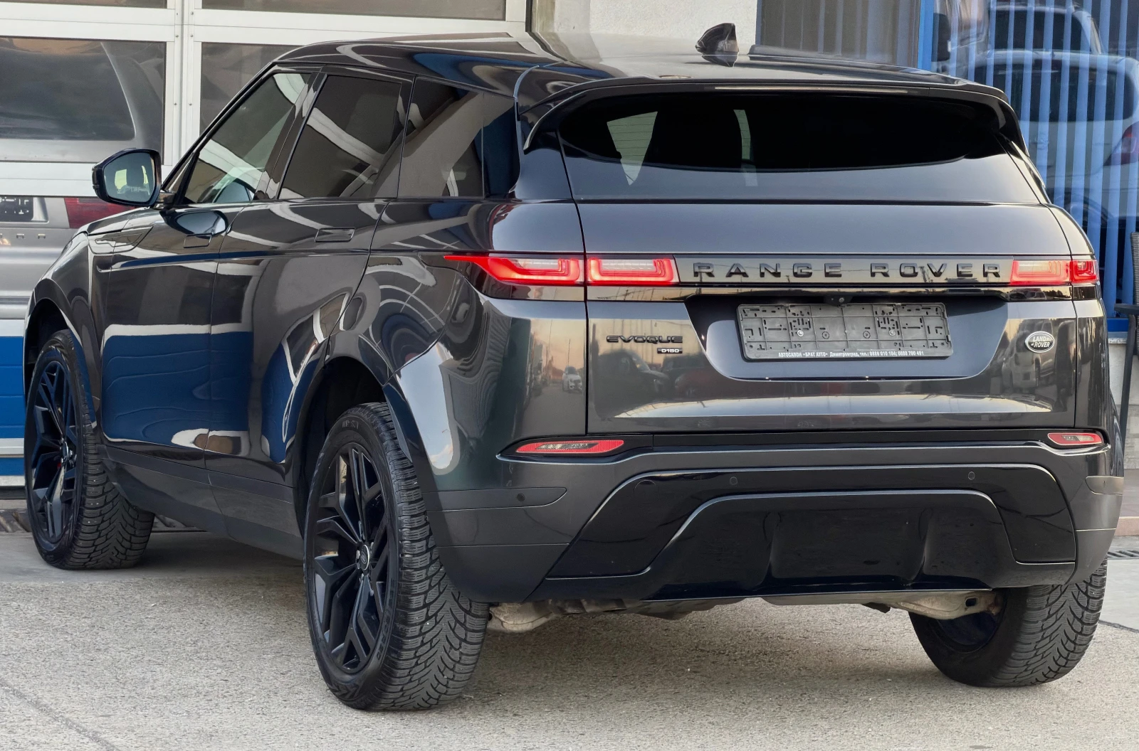 Land Rover Range Rover Evoque 2.0D/АВТОМАТ/4Х4/РЕАЛЕН ПРОБЕГ/ТОП СЪСТОЯНИЕ, снимка 6 - Автомобили и джипове - 56246419