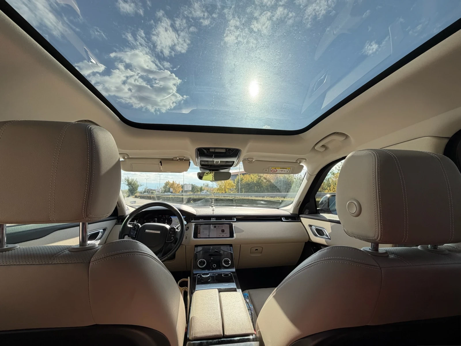 Land Rover Range Rover Velar P250, снимка 9 - Автомобили и джипове - 56554144