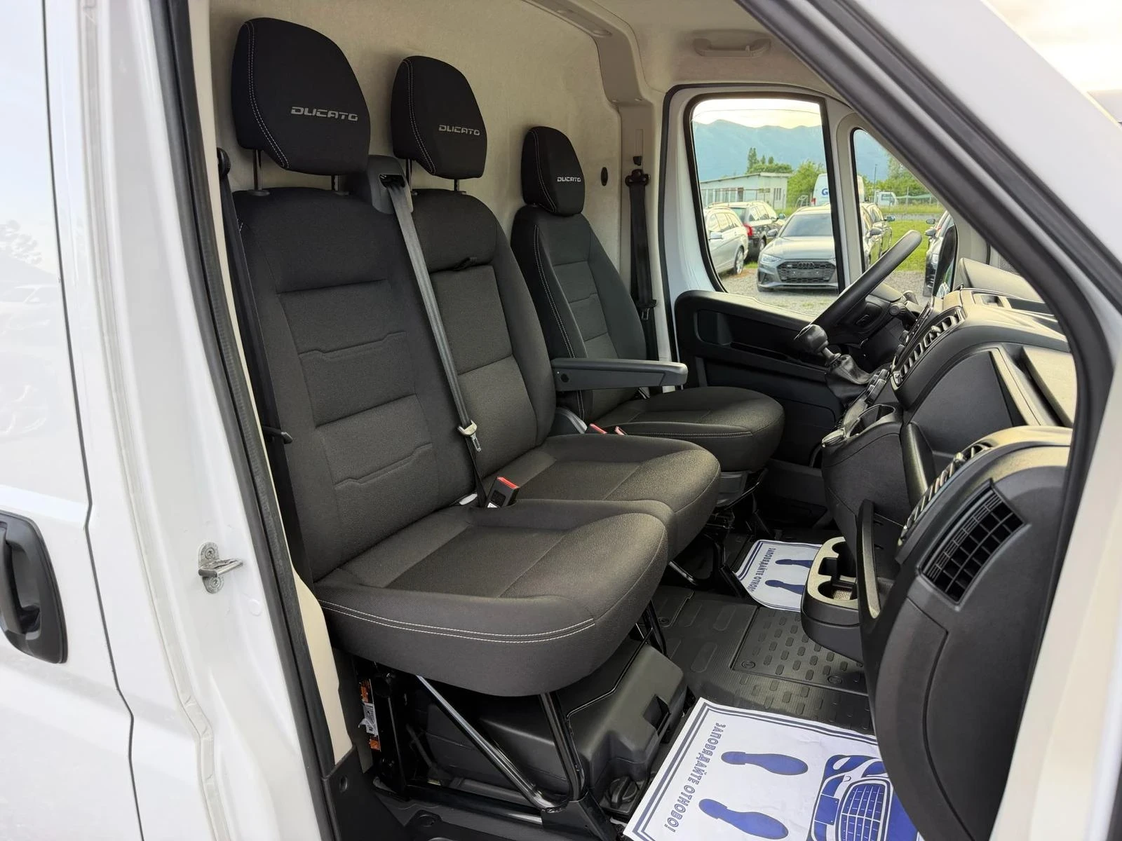 Fiat Ducato 2.2 D - 140к.c * ХЛАДИЛЕН* * Като нов* , снимка 14 - Бусове и автобуси - 54544323