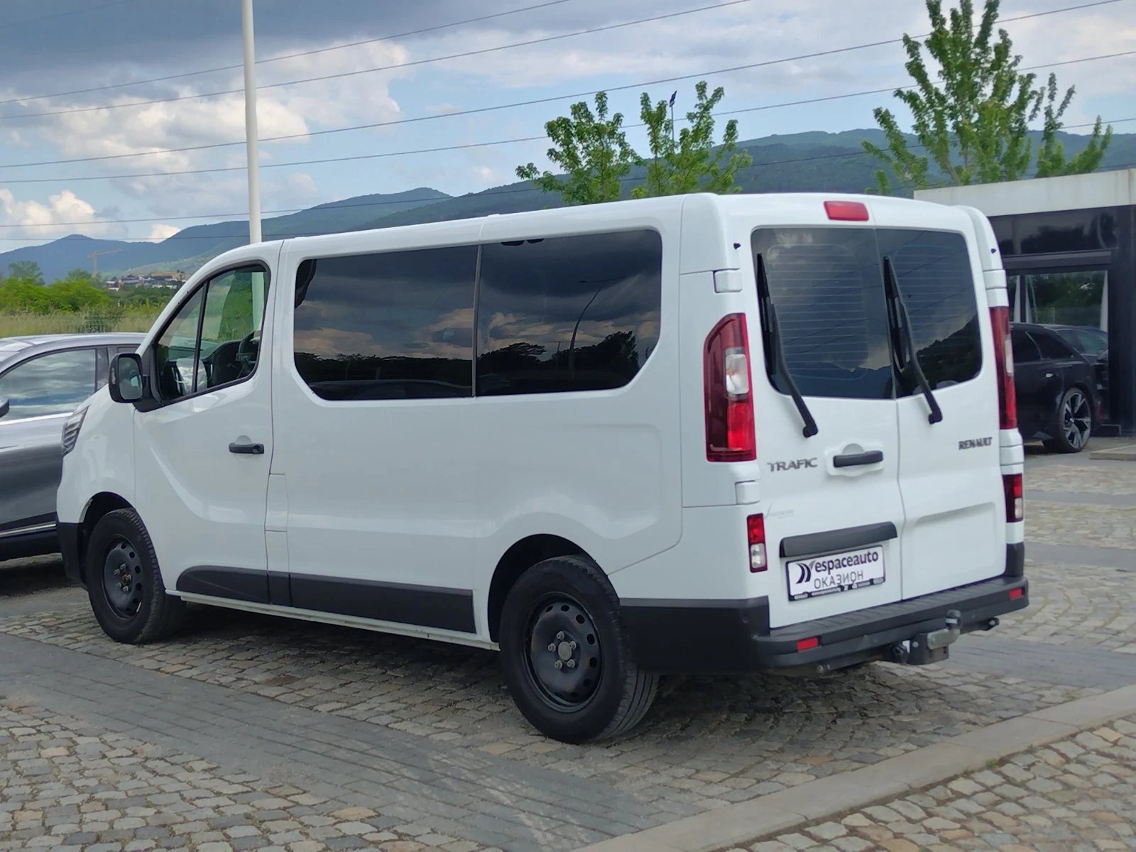 Renault Trafic 2.0 Blue dCi/125к.с./8+ 1/L2H1/, снимка 6 - Бусове и автобуси - 54816880