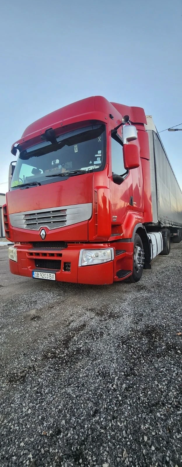 Renault Premium