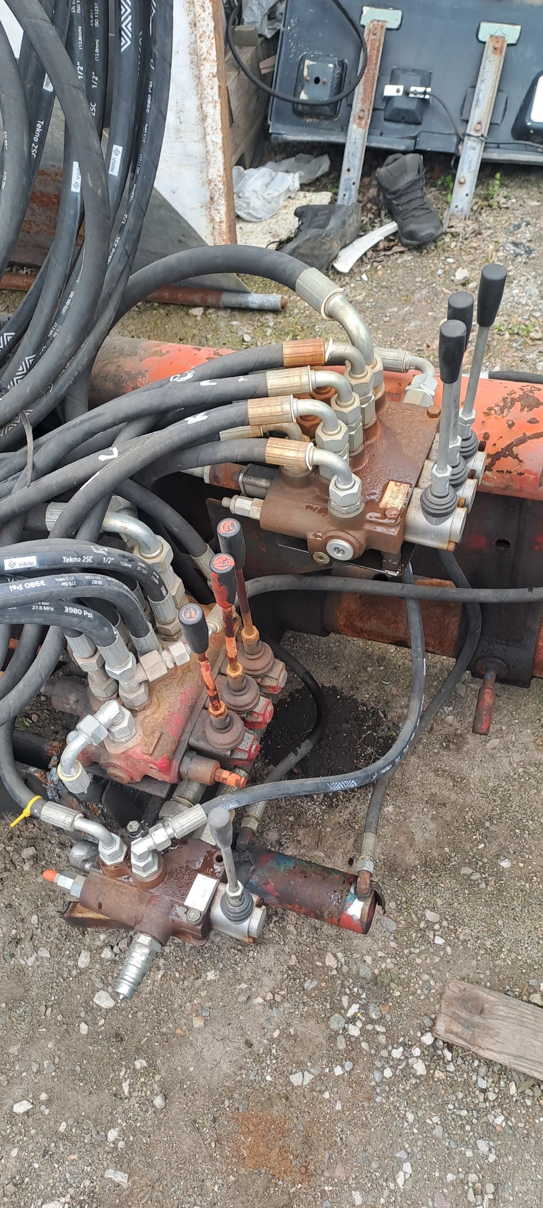 Mercedes-Benz 1825 Кран, снимка 2 - Камиони - 54164539