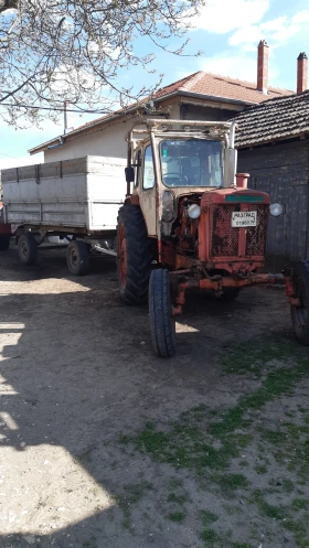 Трактор ЮМЗ D65, снимка 8