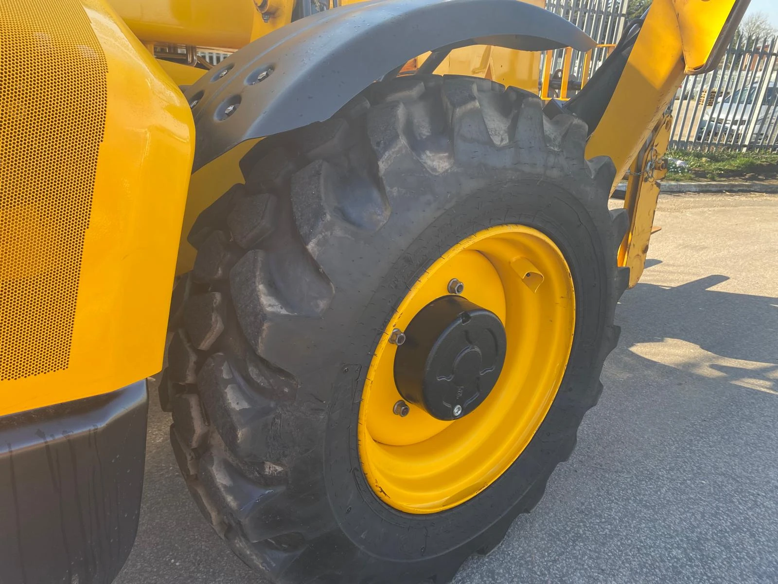 ������������ �������� JCB 540-170 | Mobile.bg � ����������� 12