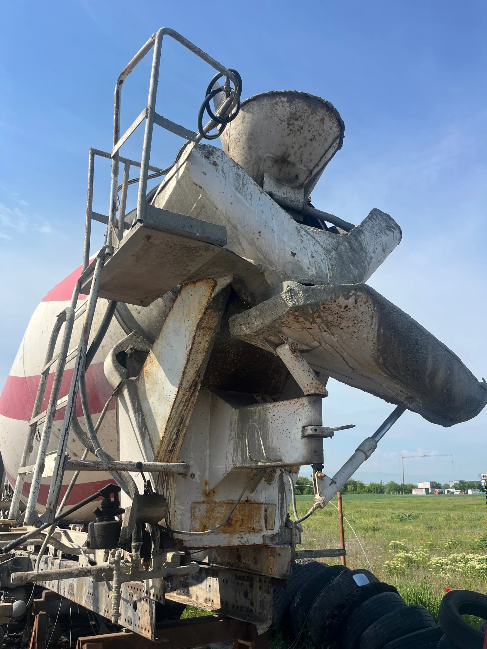 Бетон миксер Man TGA 35410, снимка 3 - Индустриална техника - 54357641