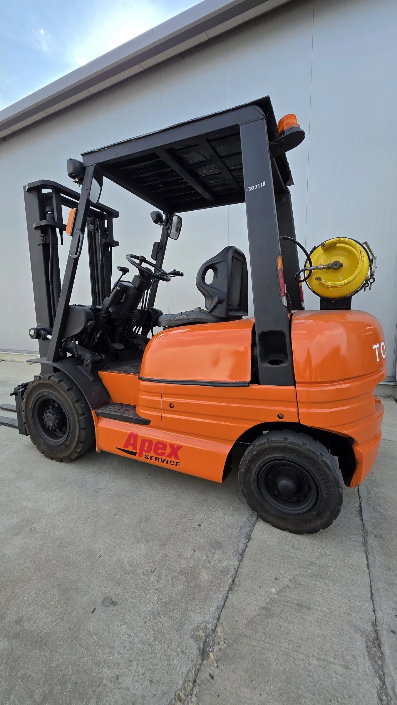  Toyota  2000 | Mobile.bg   1