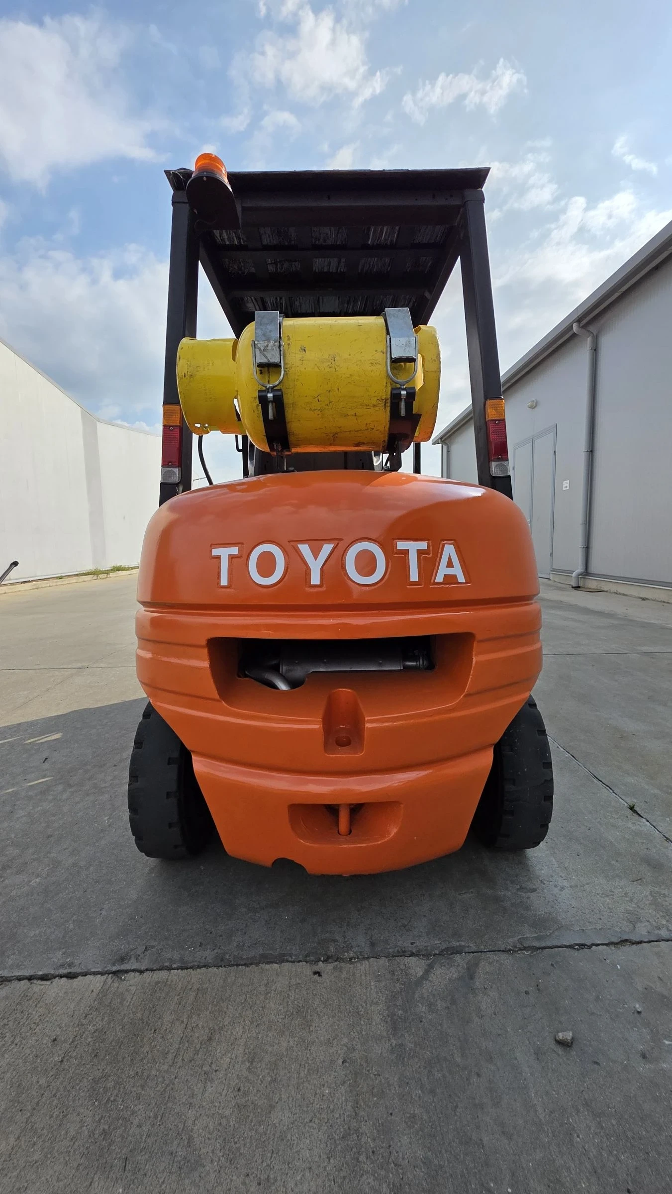  Toyota  2000 | Mobile.bg   4