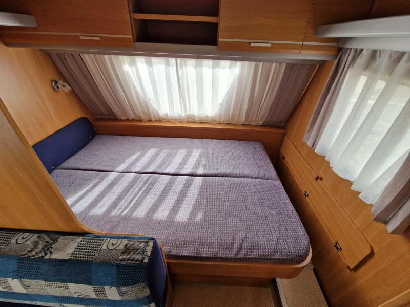 Каравана Adria Aviva 490CP + Климатик, снимка 7 - Каравани и кемпери - 52497733