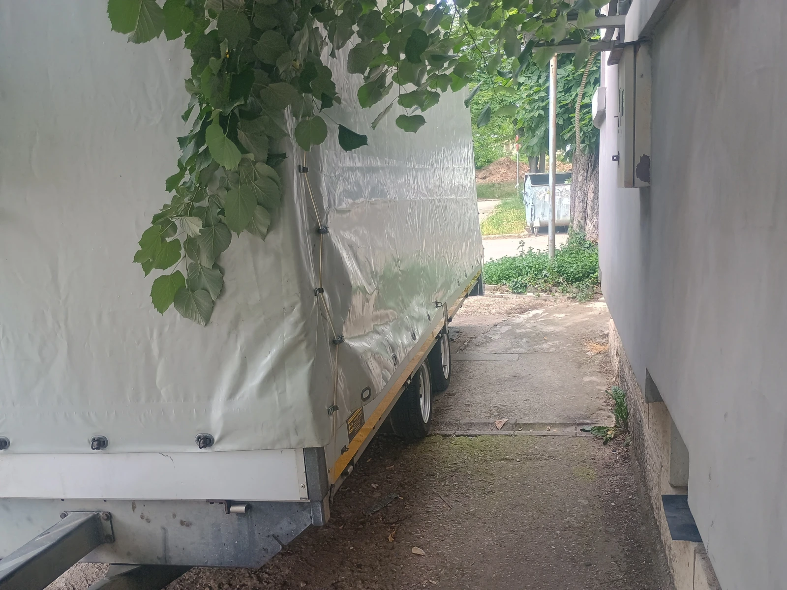   Eduard  2700 | Mobile.bg   4