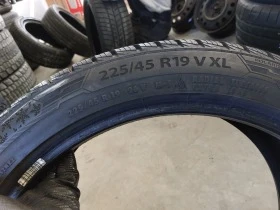 Гуми Зимни 225/45R19, снимка 8