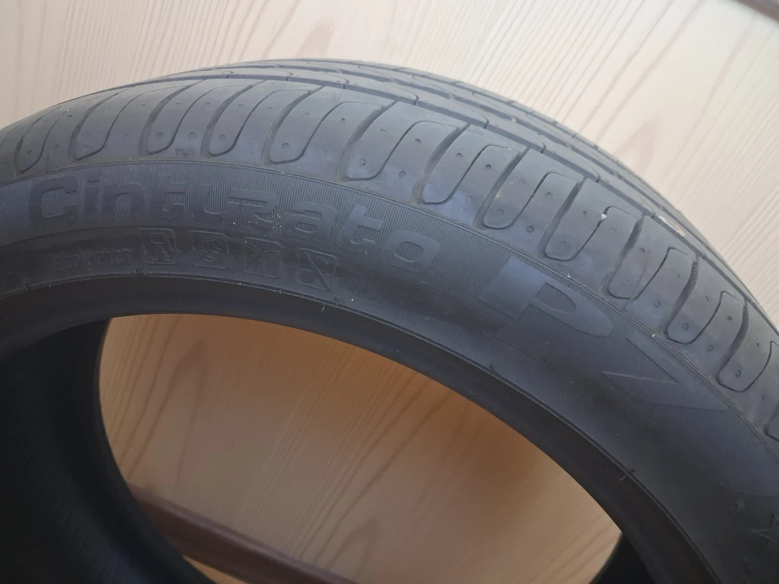 Гуми Летни 225/45R18, снимка 3 - Гуми и джанти - 56110673