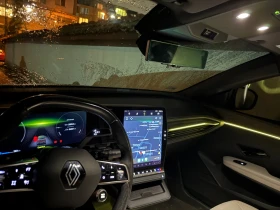 Renault Megane E-Tech  | Mobile.bg    7