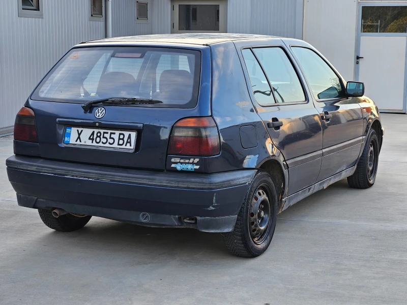 VW Golf, снимка 6 - Автомобили и джипове - 48069244