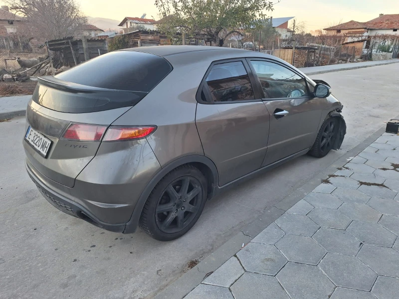 Honda Civic, снимка 5 - Автомобили и джипове - 48103357