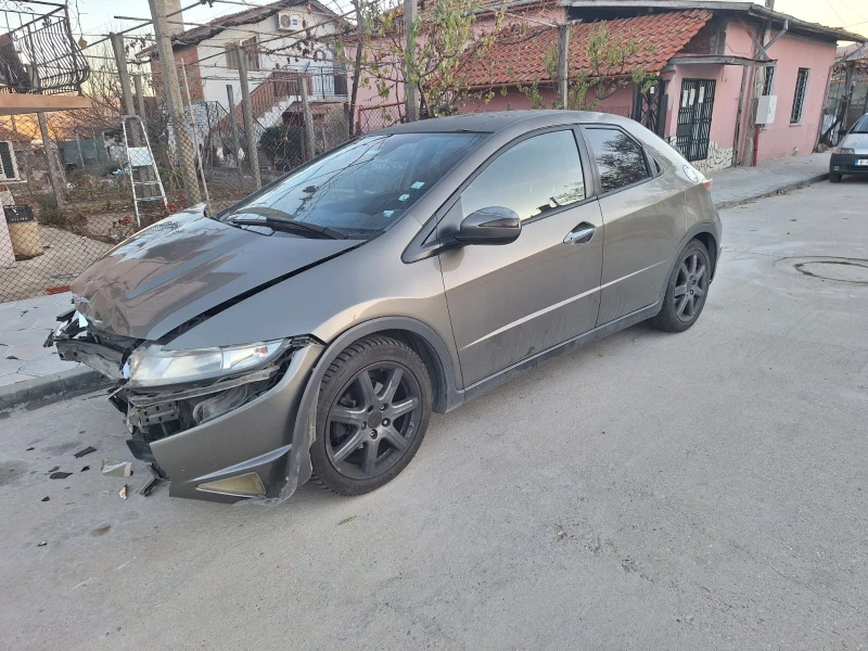 Honda Civic, снимка 2 - Автомобили и джипове - 48103357