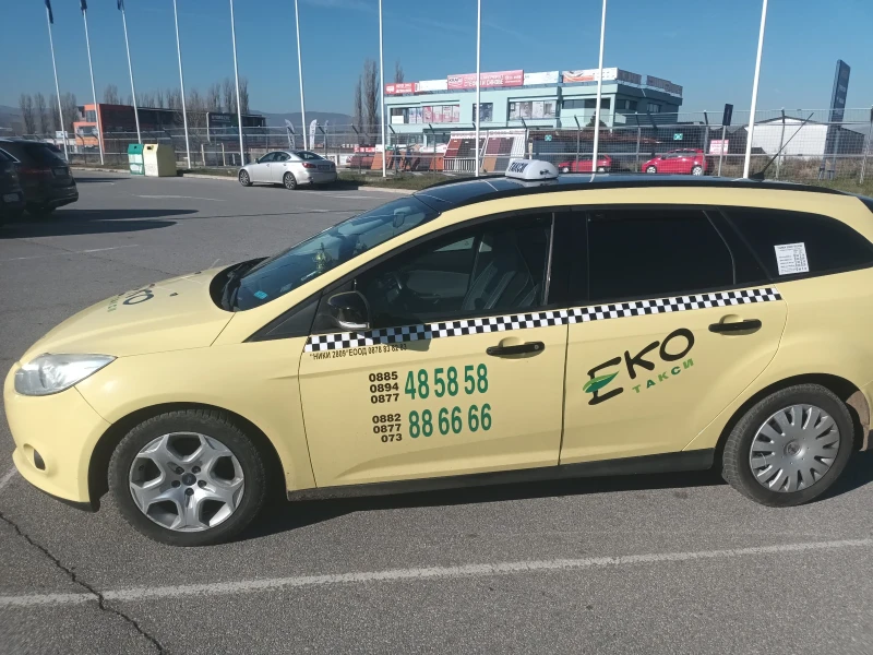 Ford Focus 1.6, снимка 2 - Автомобили и джипове - 48110840