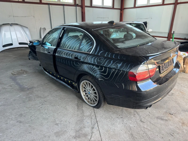 BMW 330, снимка 4 - Автомобили и джипове - 48174493