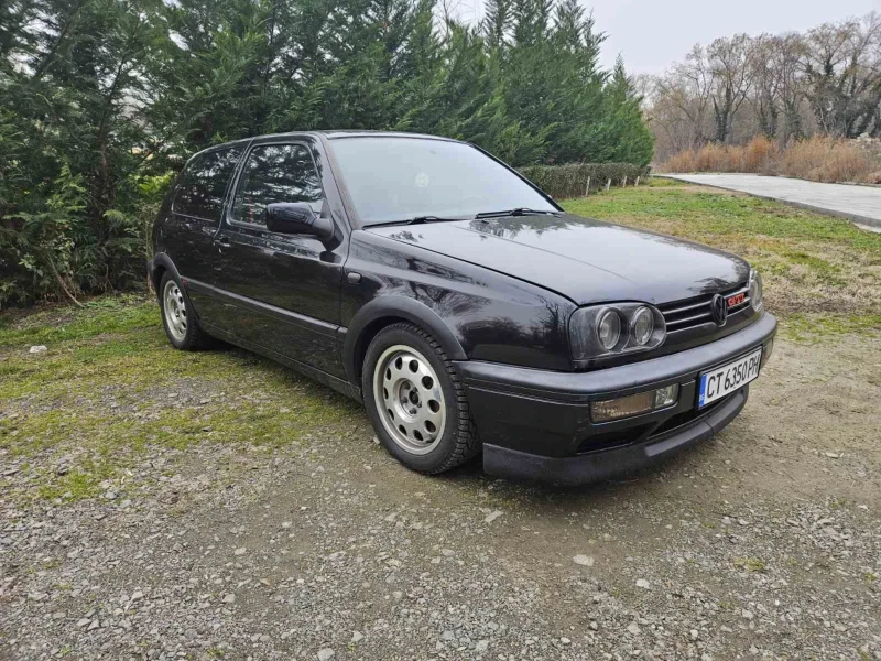 VW Golf 2.0 ABF, снимка 7 - Автомобили и джипове - 49238206