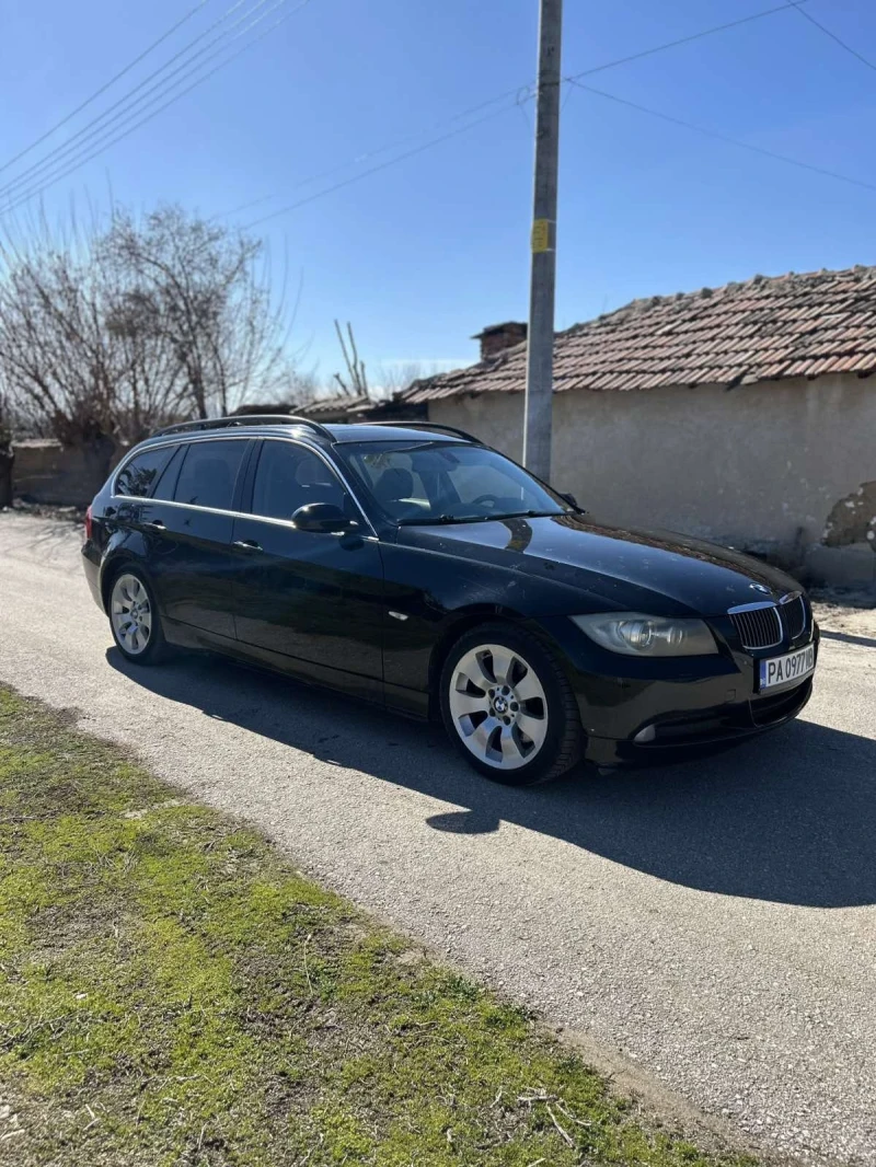 BMW 330, снимка 1 - Автомобили и джипове - 49454599