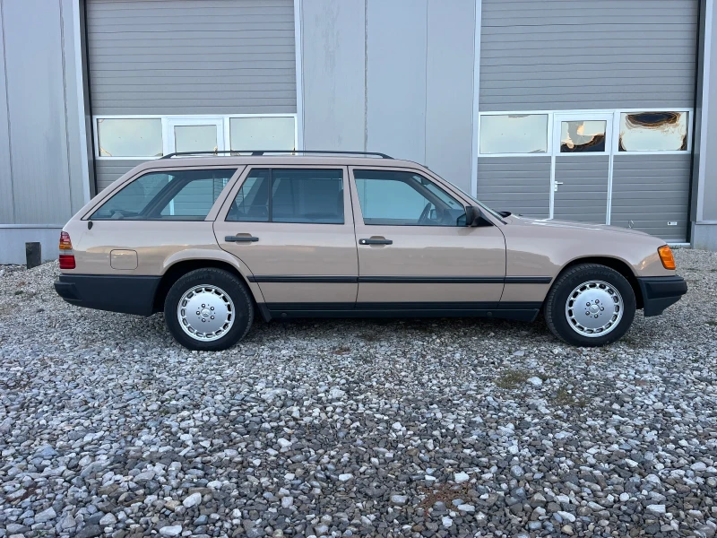 Mercedes-Benz 124 230TE, снимка 3 - Автомобили и джипове - 52174255