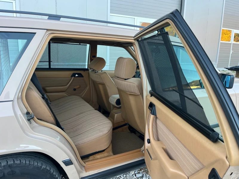 Mercedes-Benz 124 230TE, снимка 9 - Автомобили и джипове - 52174255