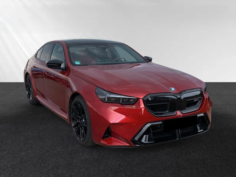 BMW M5 HYBRID B&W HEAD UP CARBON 360, снимка 3 - Автомобили и джипове - 52203475