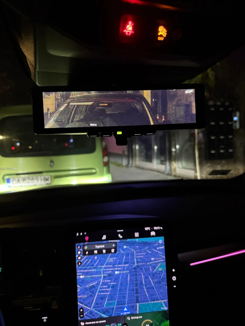 Renault Megane E-Tech , снимка 9 - Автомобили и джипове - 52283469