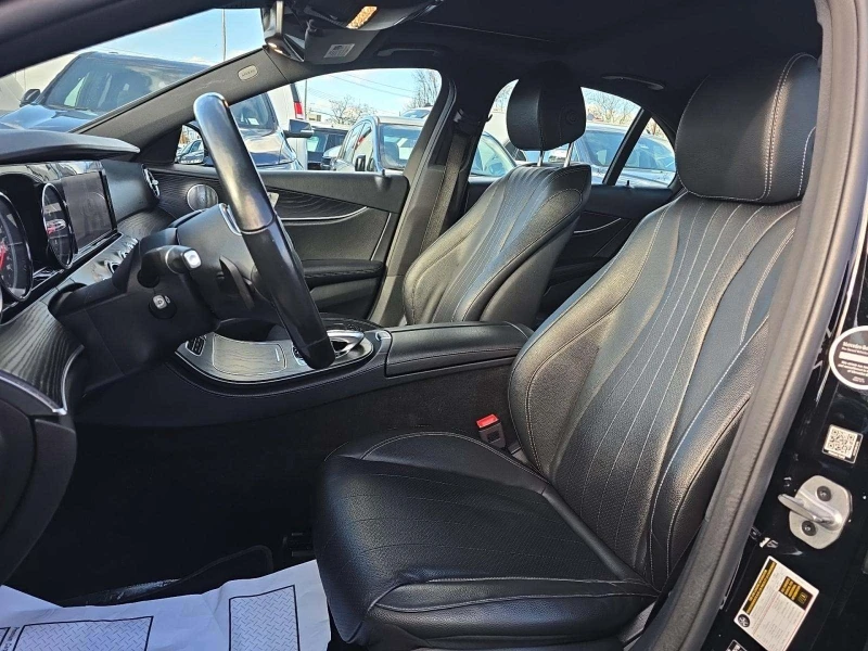 Mercedes-Benz E 300 AMG* PACK* BURMESTER* 360КАМЕРА* LANE* ASSIST* , снимка 12 - Автомобили и джипове - 52974432