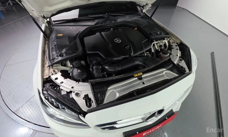 Mercedes-Benz C 250, снимка 6 - Автомобили и джипове - 53192011