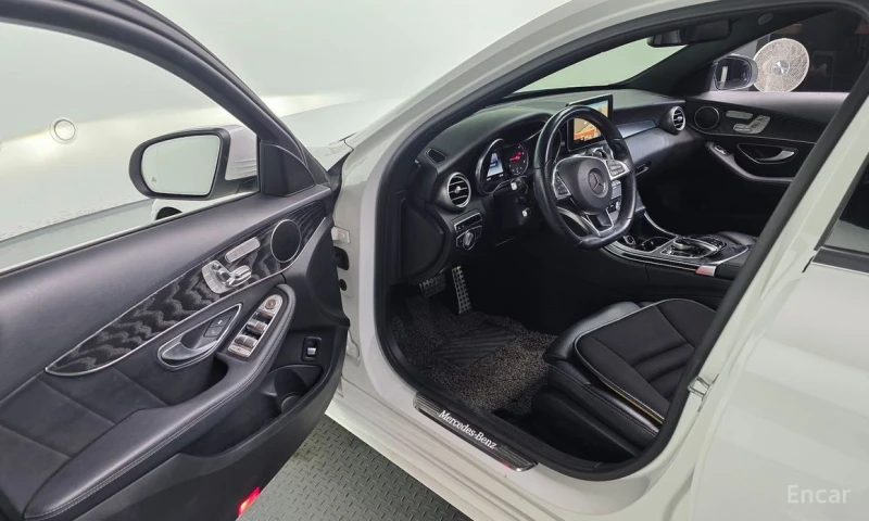 Mercedes-Benz C 250, снимка 11 - Автомобили и джипове - 53192011