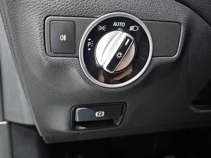 Mercedes-Benz CLA CLA200 CDI 4MATIC| 136к.с.| ВКЛ.ТЕХНОТЕСТ, снимка 12 - Автомобили и джипове - 55401177