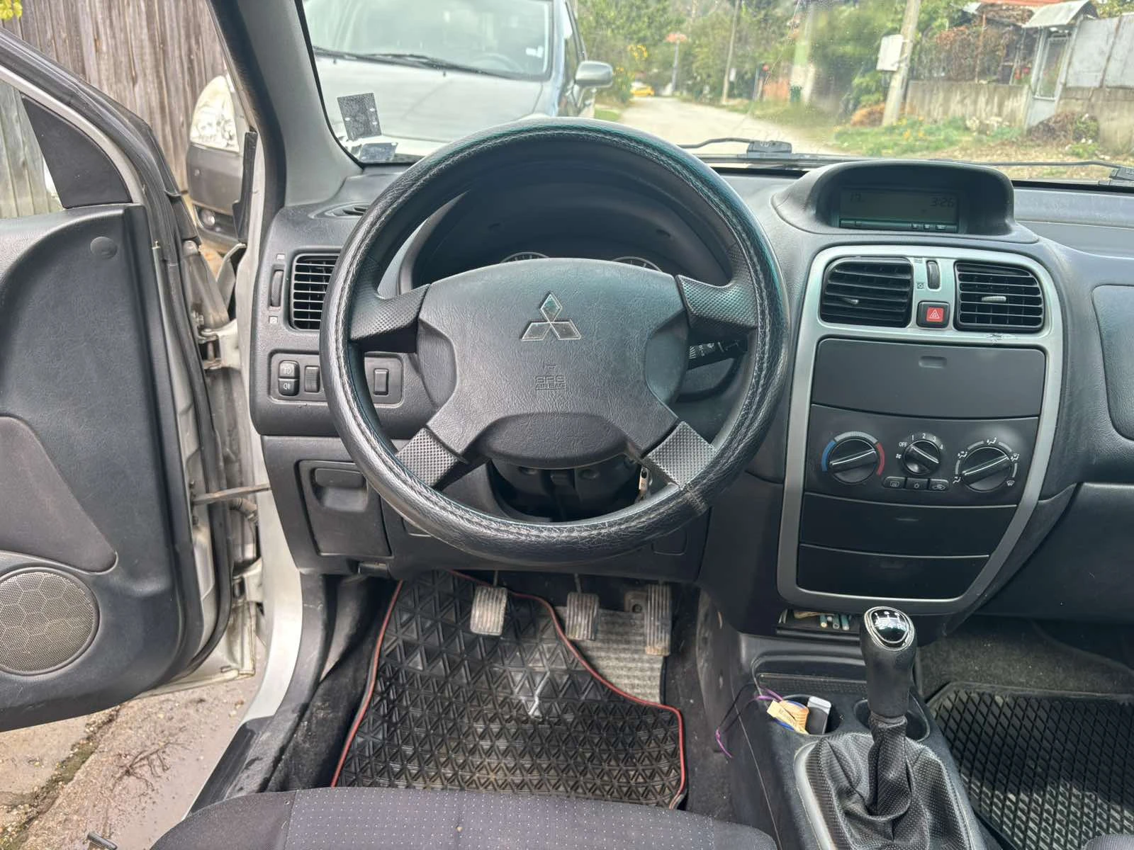 Mitsubishi Space star | Mobile.bg   12