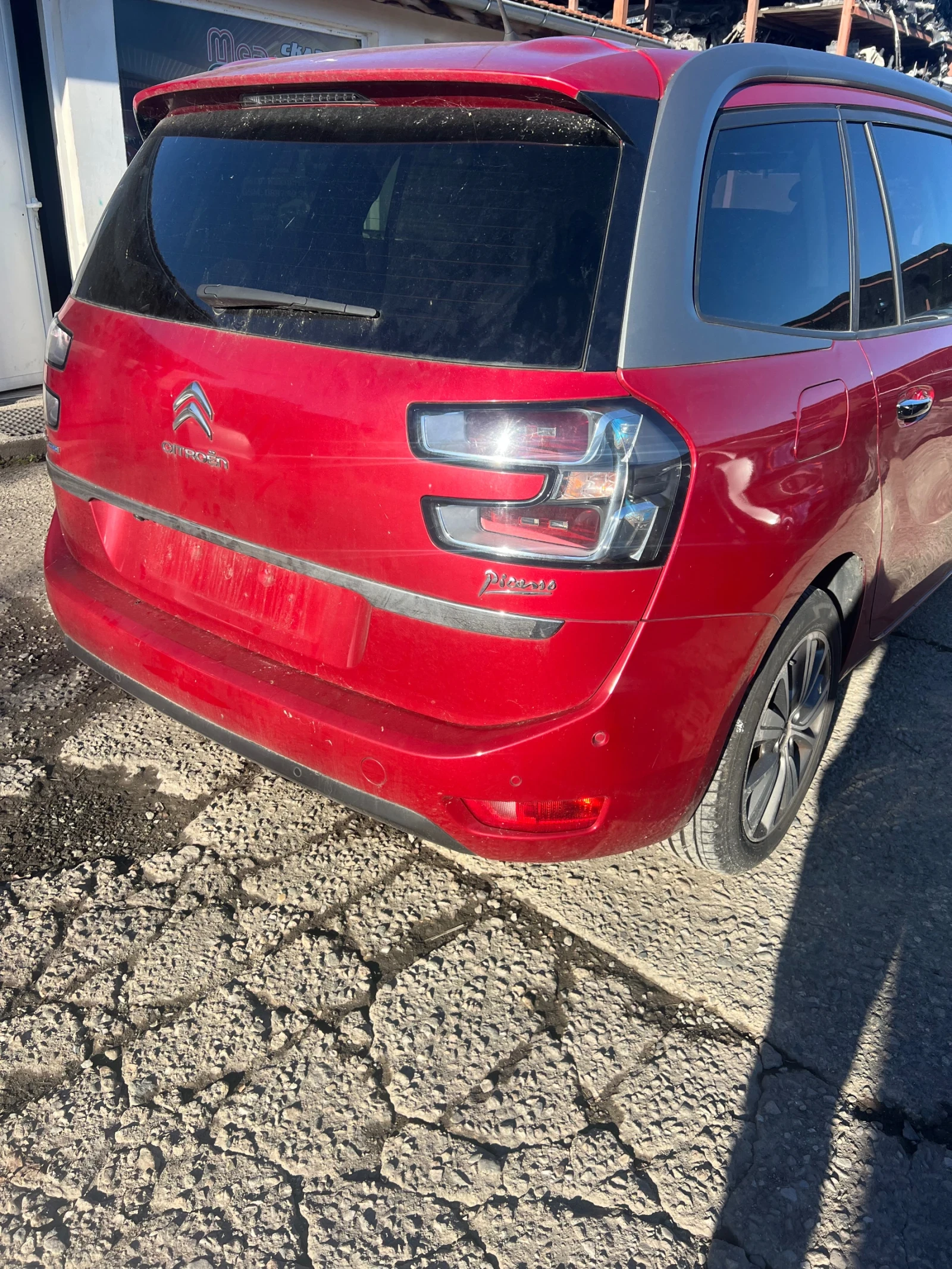 Citroen C4 Picasso 1.6 d - изображение 2