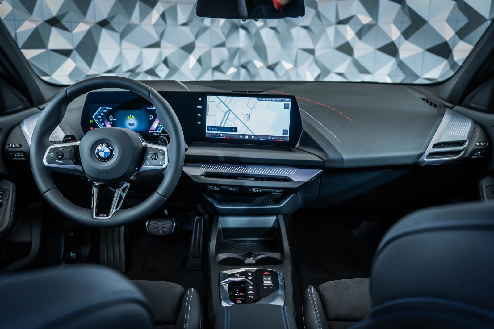 BMW 120 -sport* Headup* 360 | Mobile.bg   11