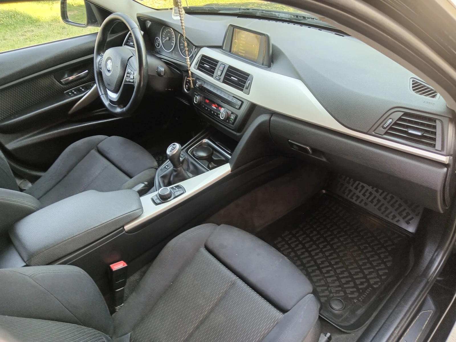 BMW 318 318 xdrv  - изображение 6