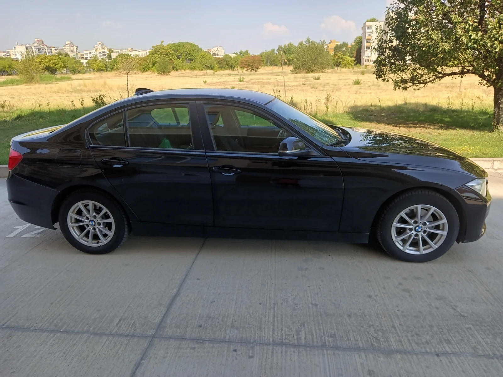 BMW 318 318 xdrv  - изображение 7