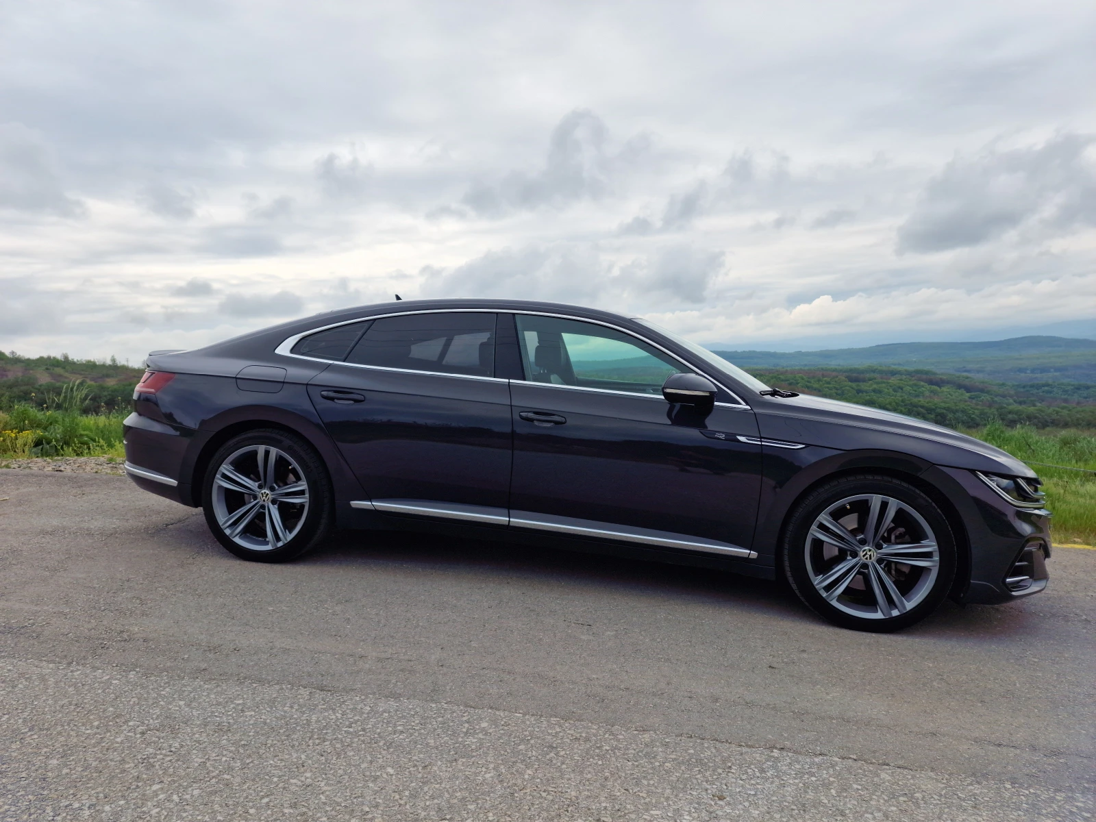 VW Arteon 2.0 TSI 280 R-line 4motion DSG - изображение 3