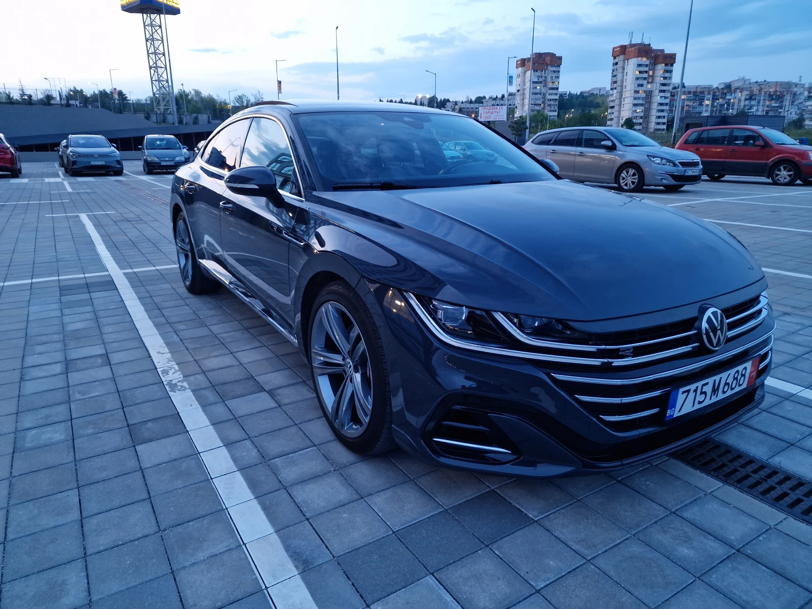 VW Arteon 2.0 TSI 280 R-line 4motion DSG - изображение 7