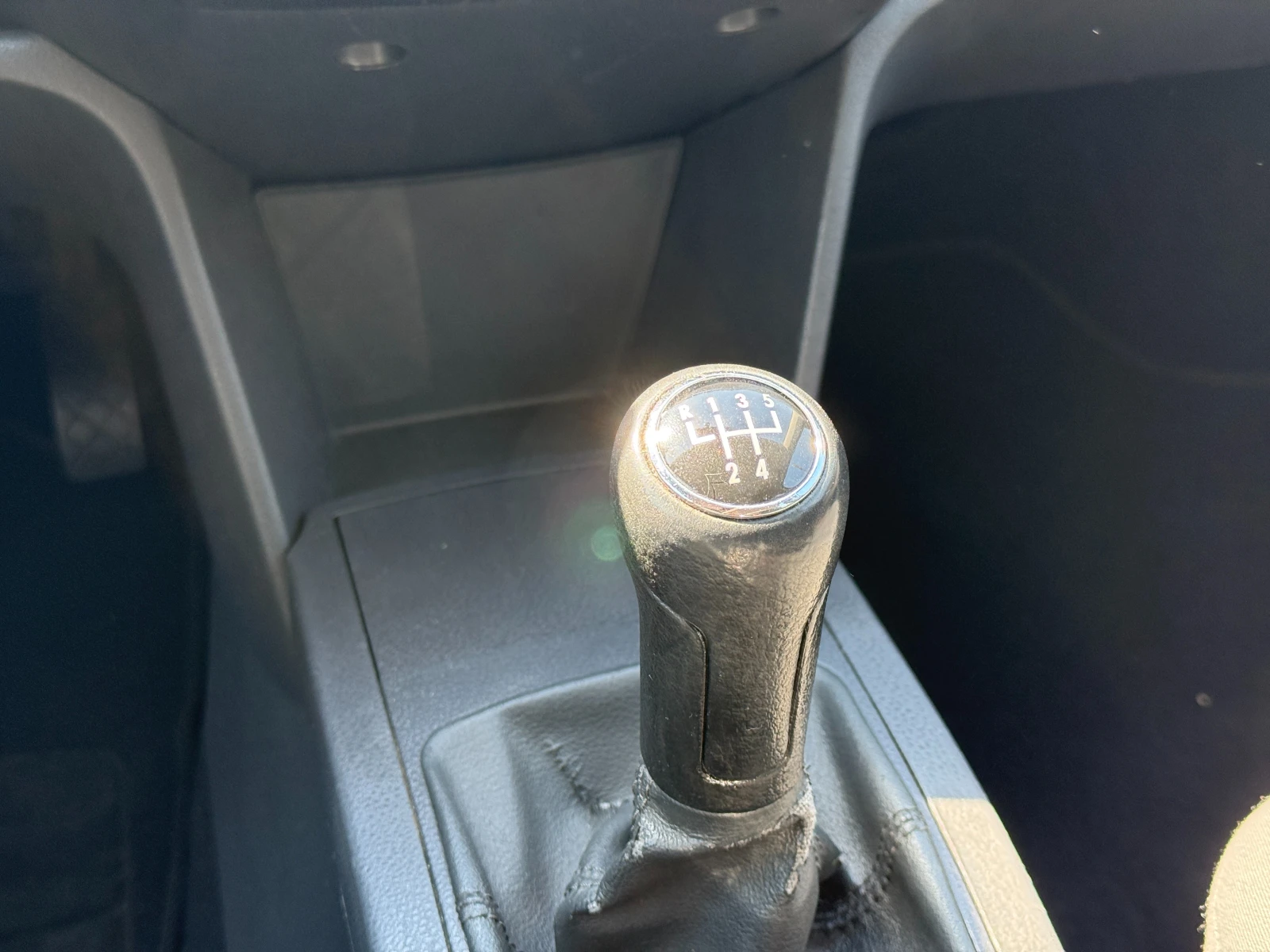 VW Polo АГУ, 1.4 - изображение 6