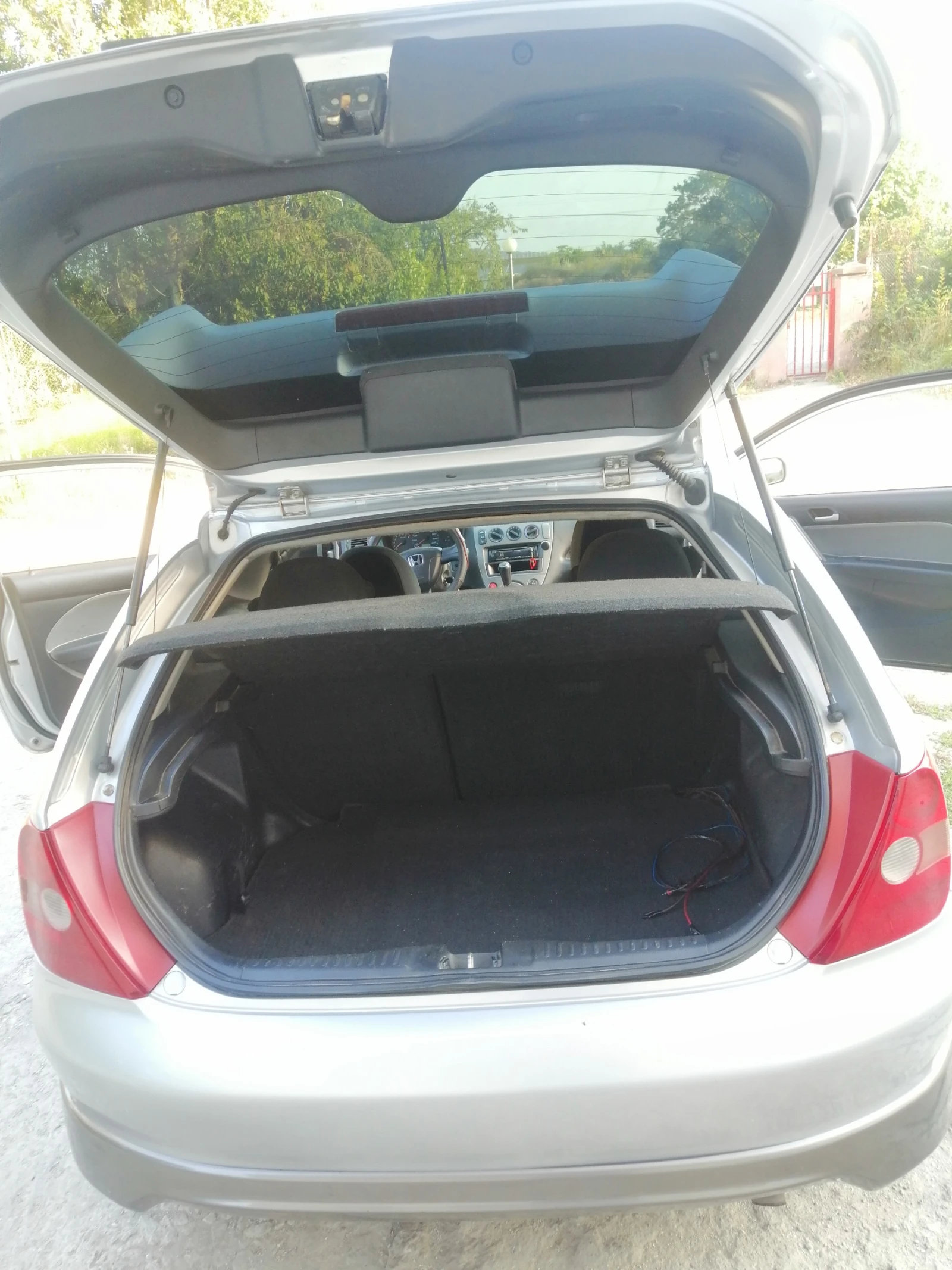Honda Civic 1.4i - изображение 6