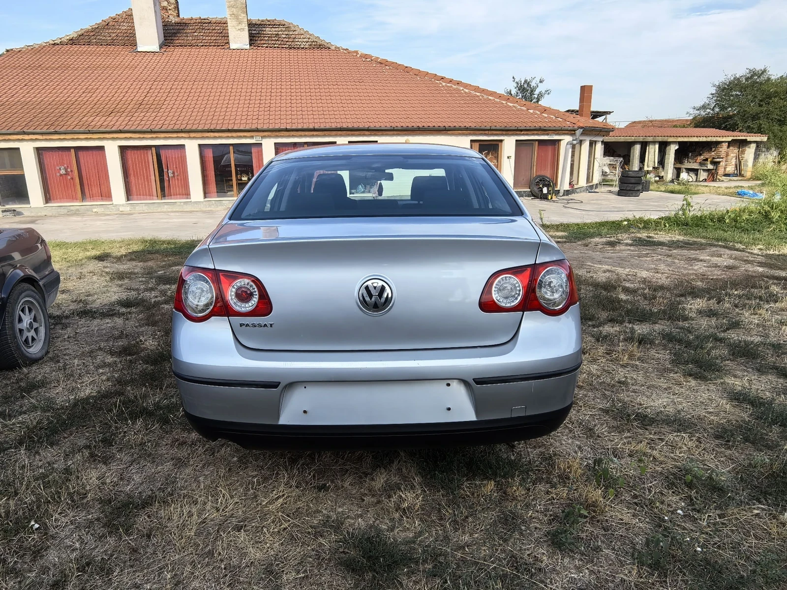 VW Passat 1.6i | Mobile.bg — изображение 4
