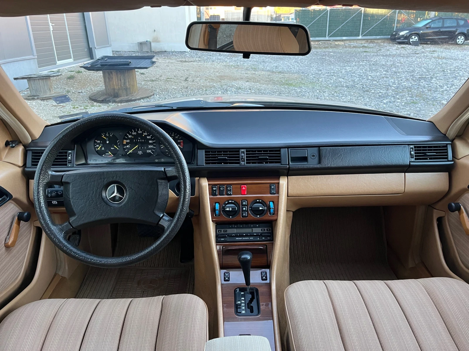 Mercedes-Benz 230 TE - изображение 10