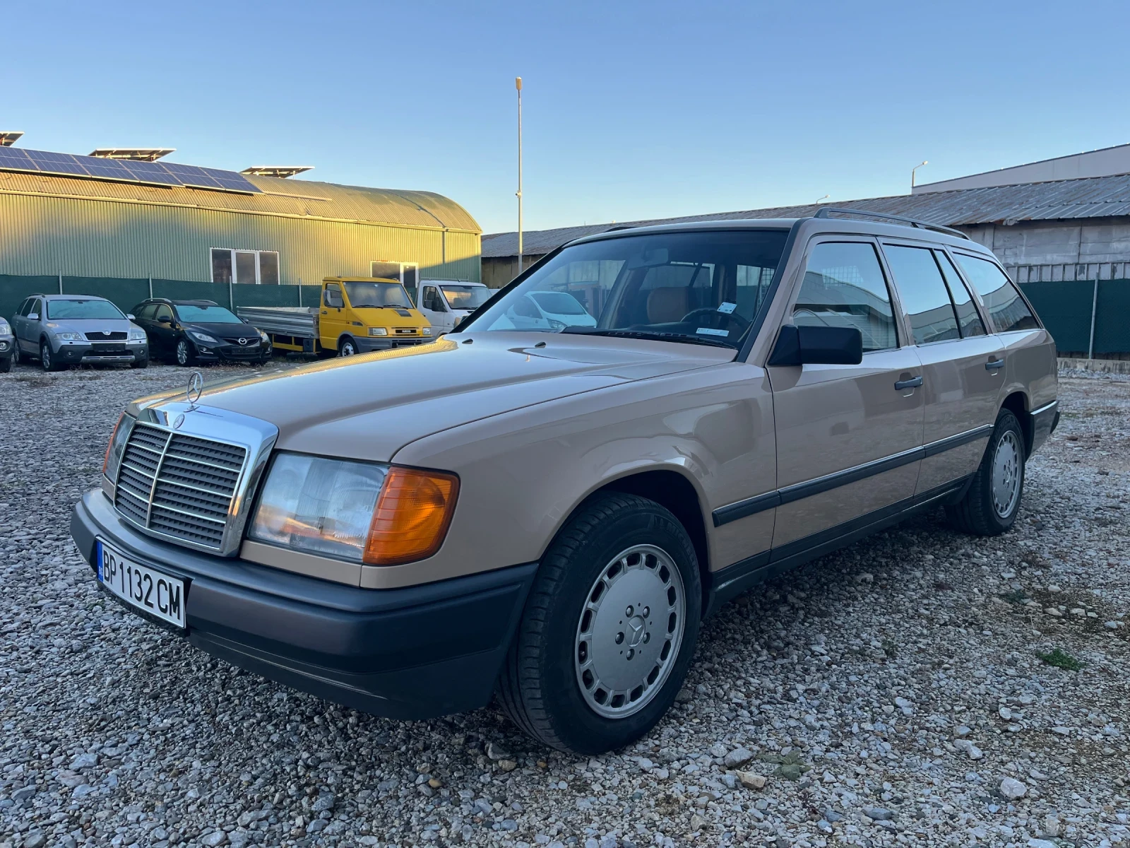 Mercedes-Benz 230 TE - изображение 2