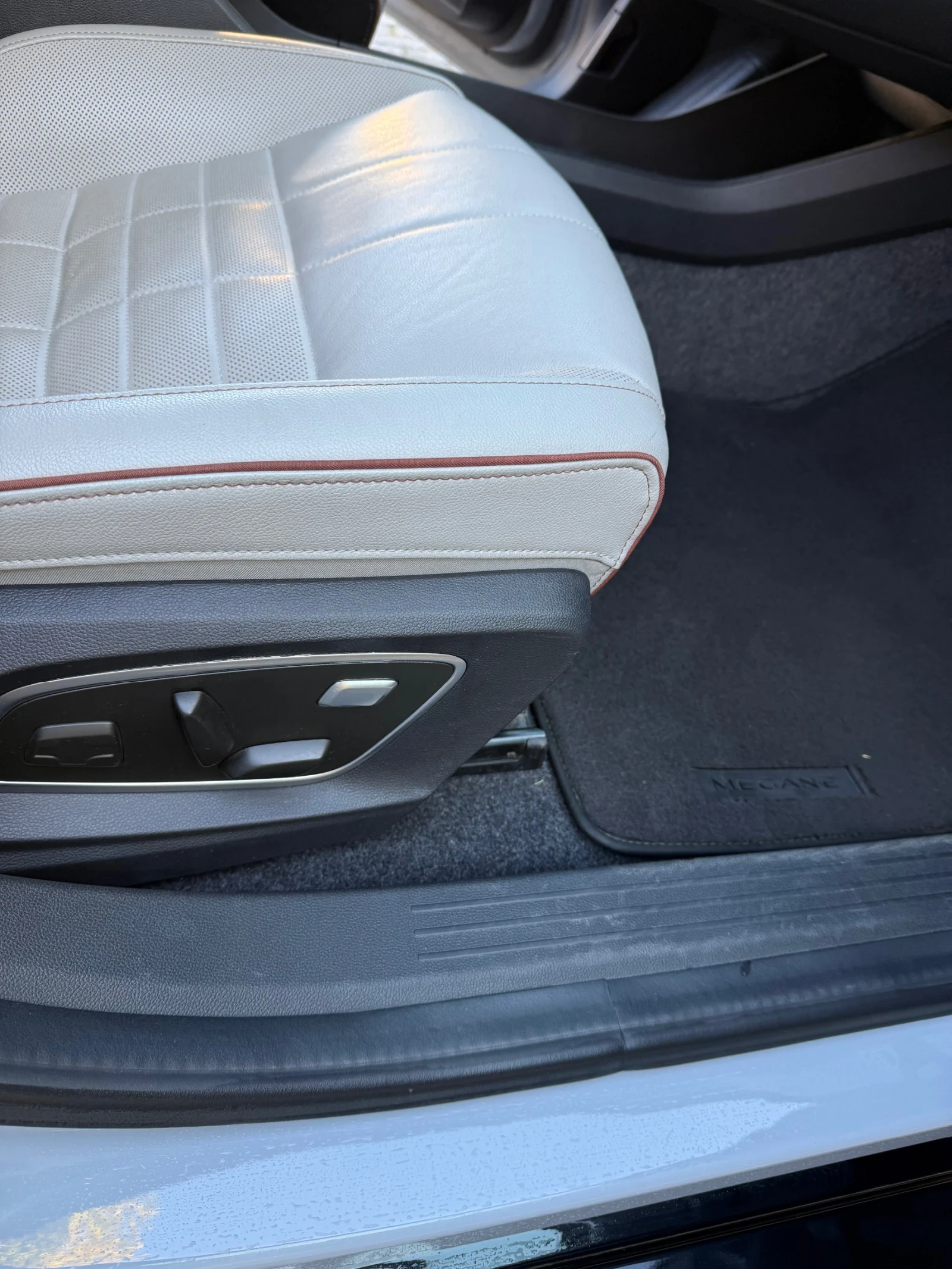 Renault Megane E-Tech  - изображение 5