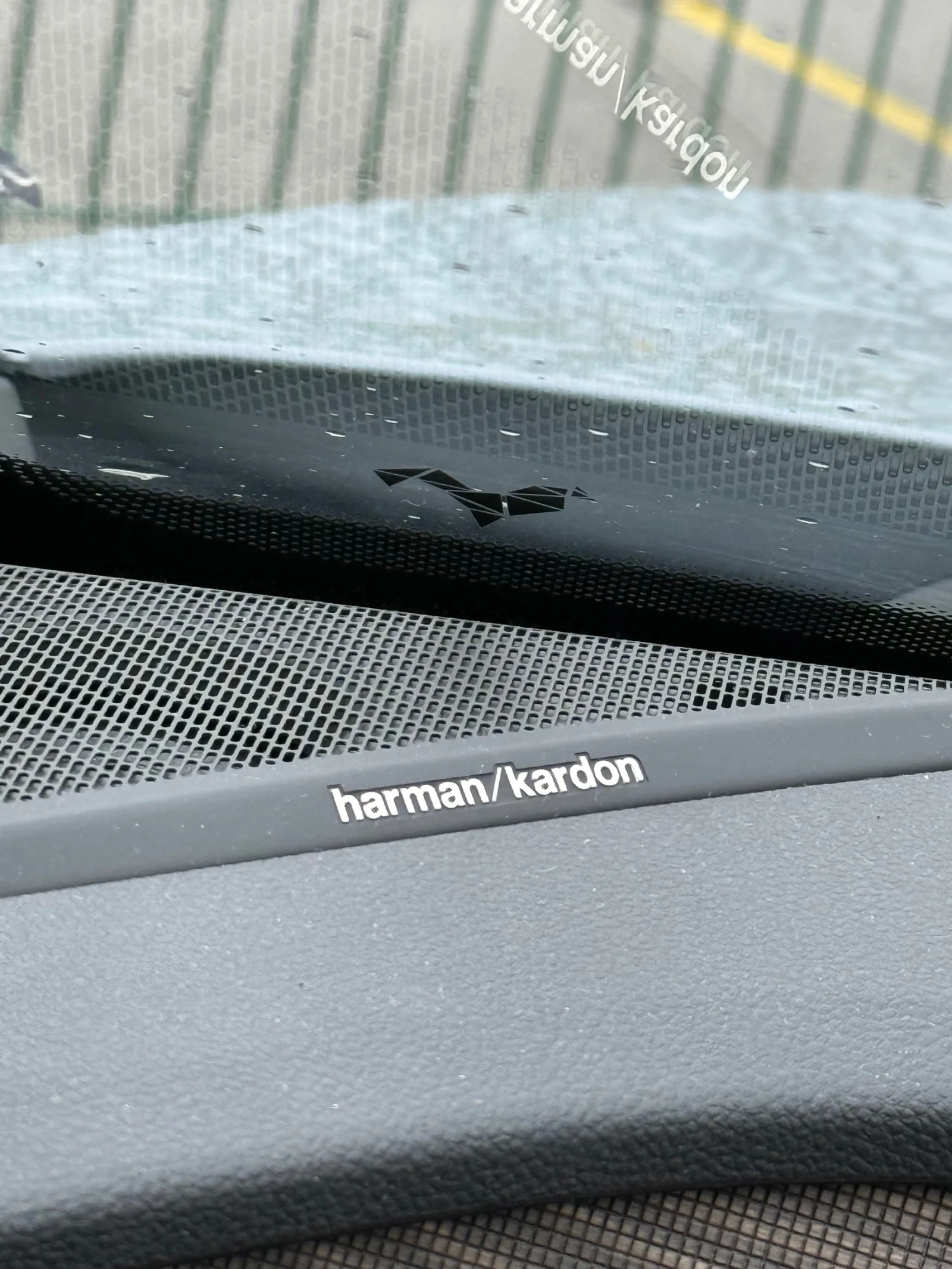 Renault Megane E-Tech  - изображение 8