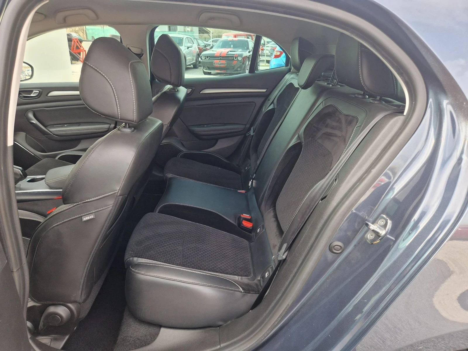 Renault Megane 1.5DCi Euro6 - изображение 10