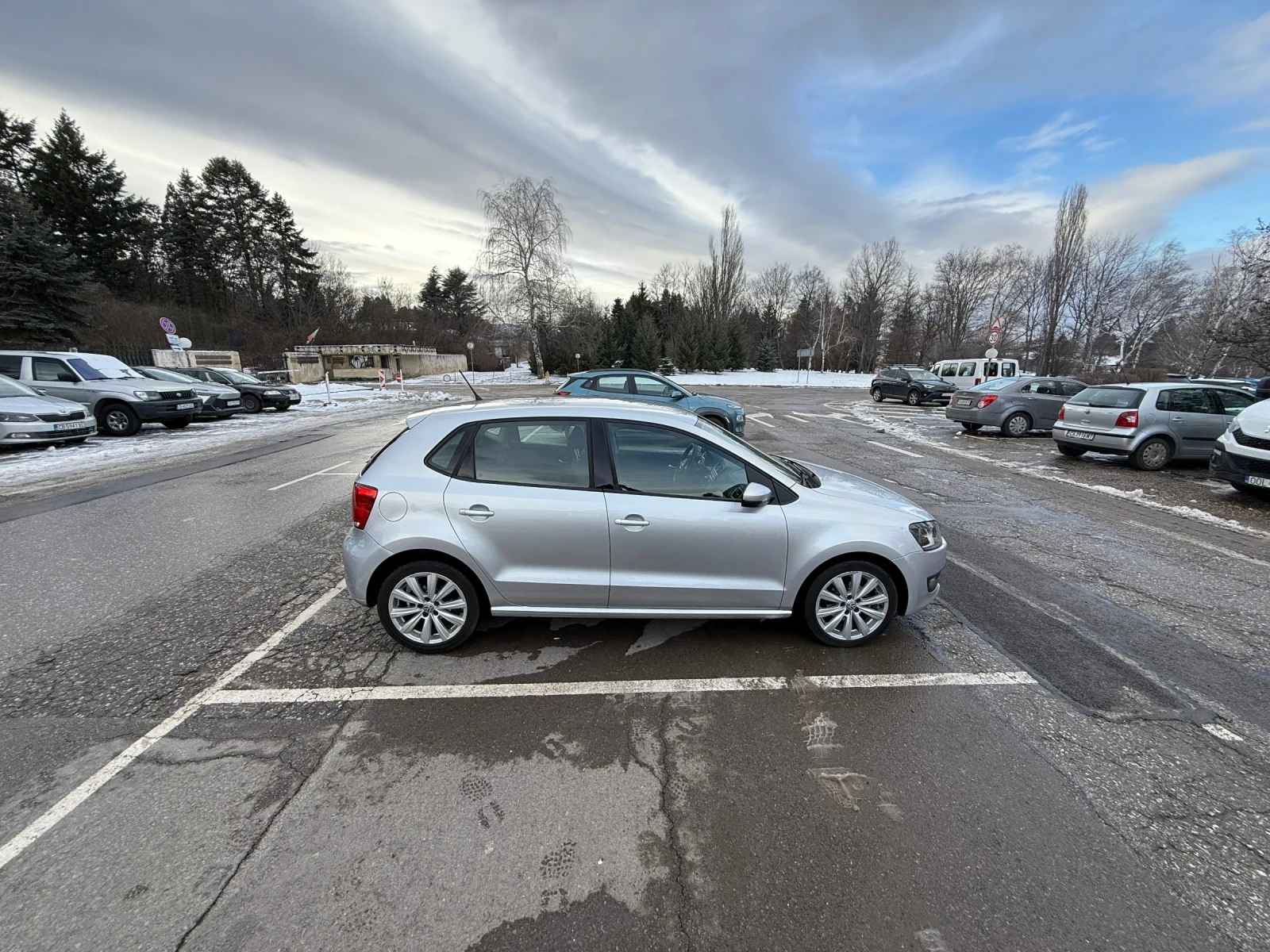 VW Polo 1.6TDI 90кс, снимка 2 - Автомобили и джипове - 53732687