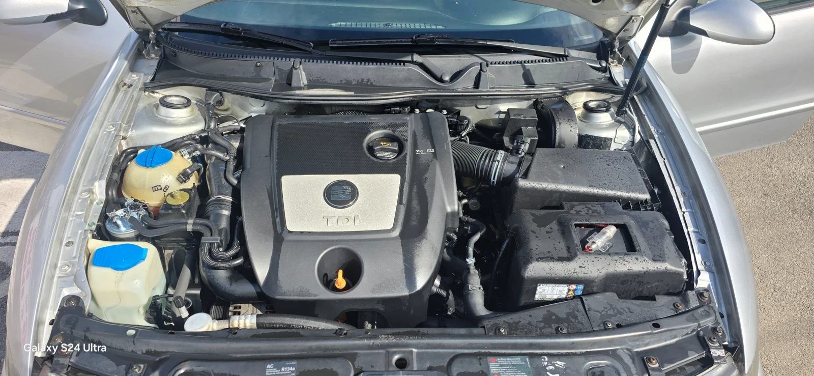 Seat Leon, снимка 9 - Автомобили и джипове - 53932705