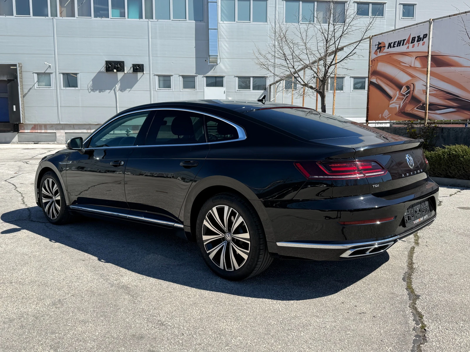 VW Arteon, снимка 3 - Автомобили и джипове - 54148210