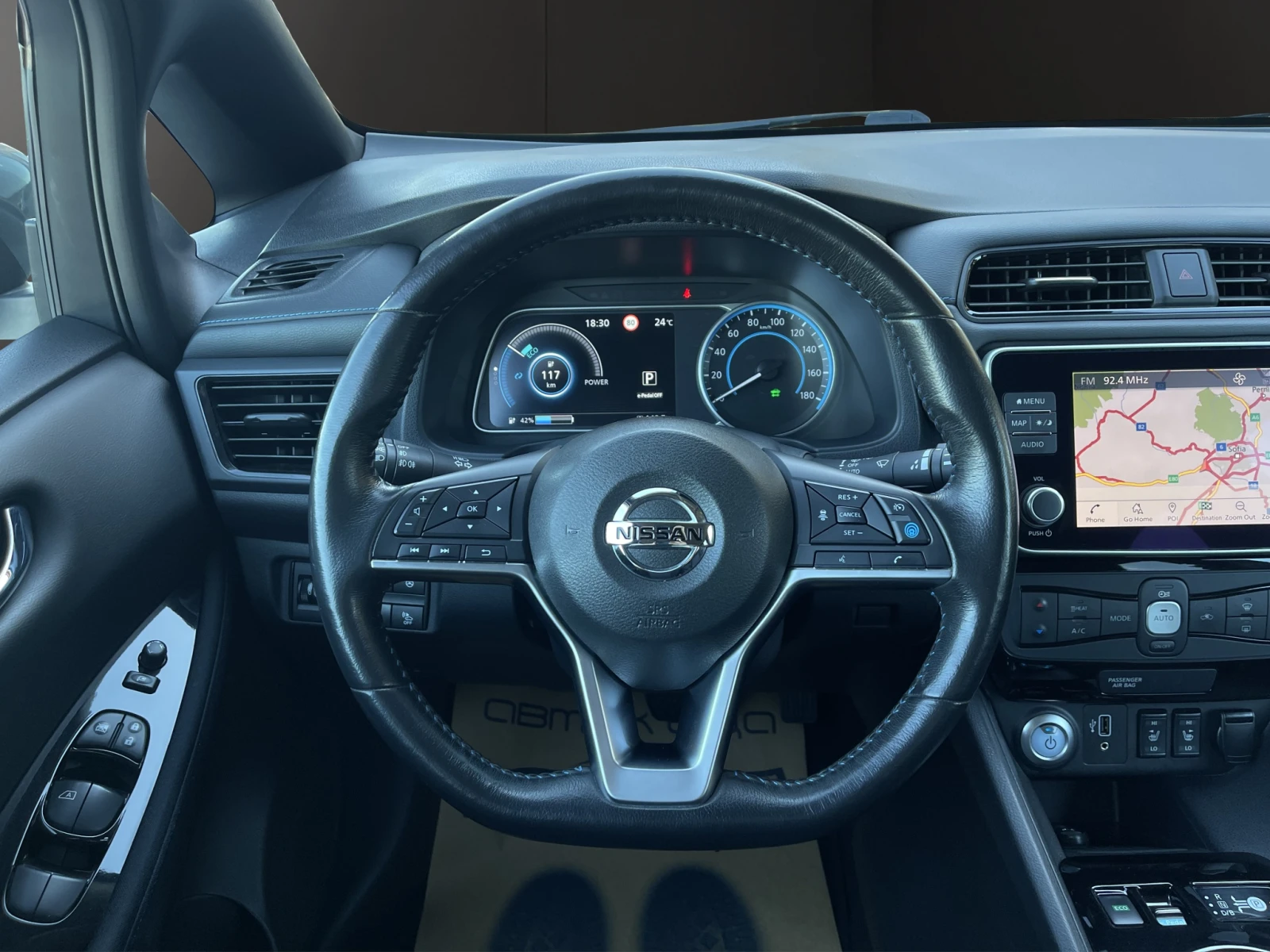 Nissan Leaf  TEKNA+ 360* , снимка 10 - Автомобили и джипове - 54607717